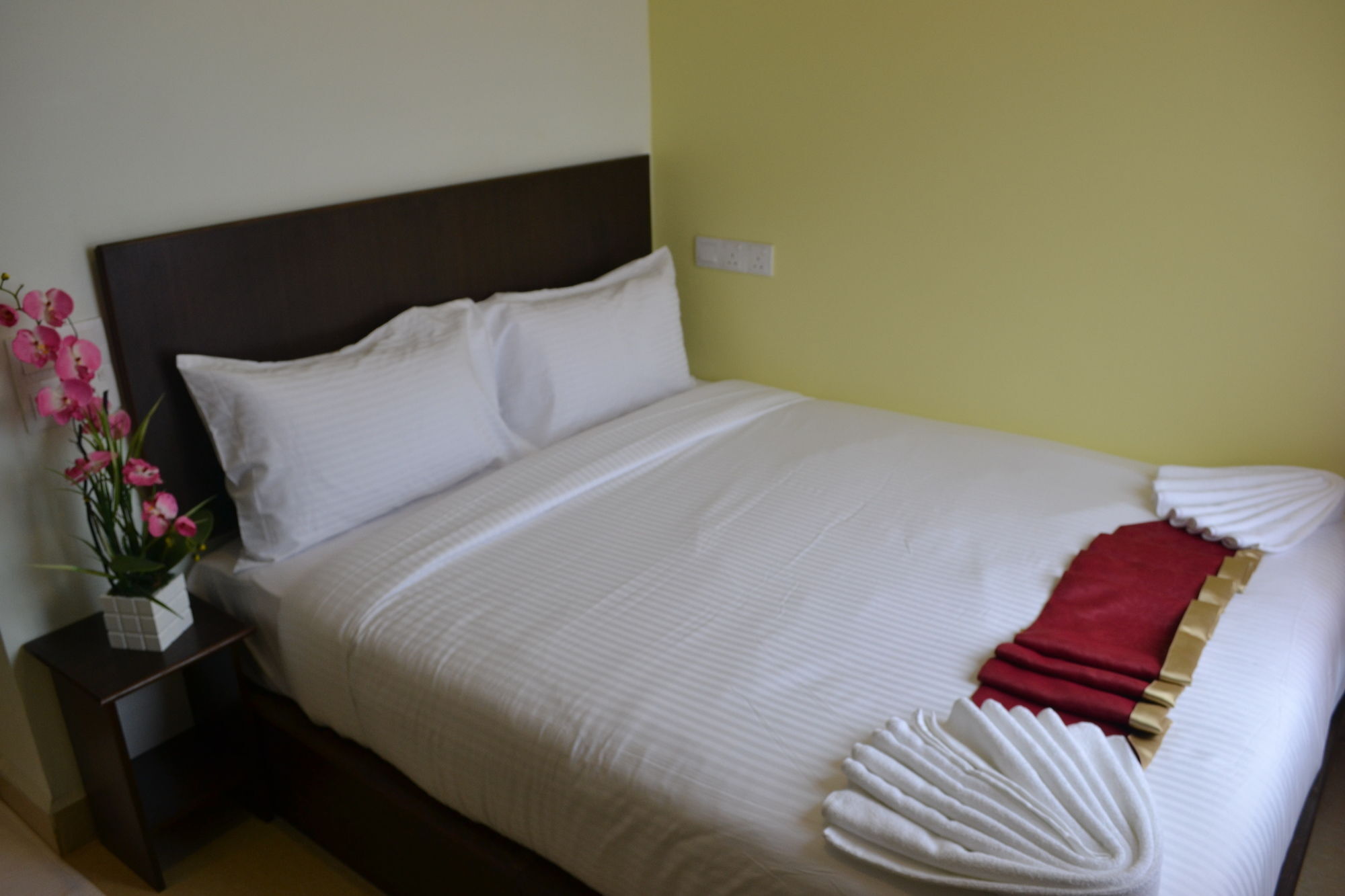 Dr Hotel Bayan Lepas Eksteriør billede